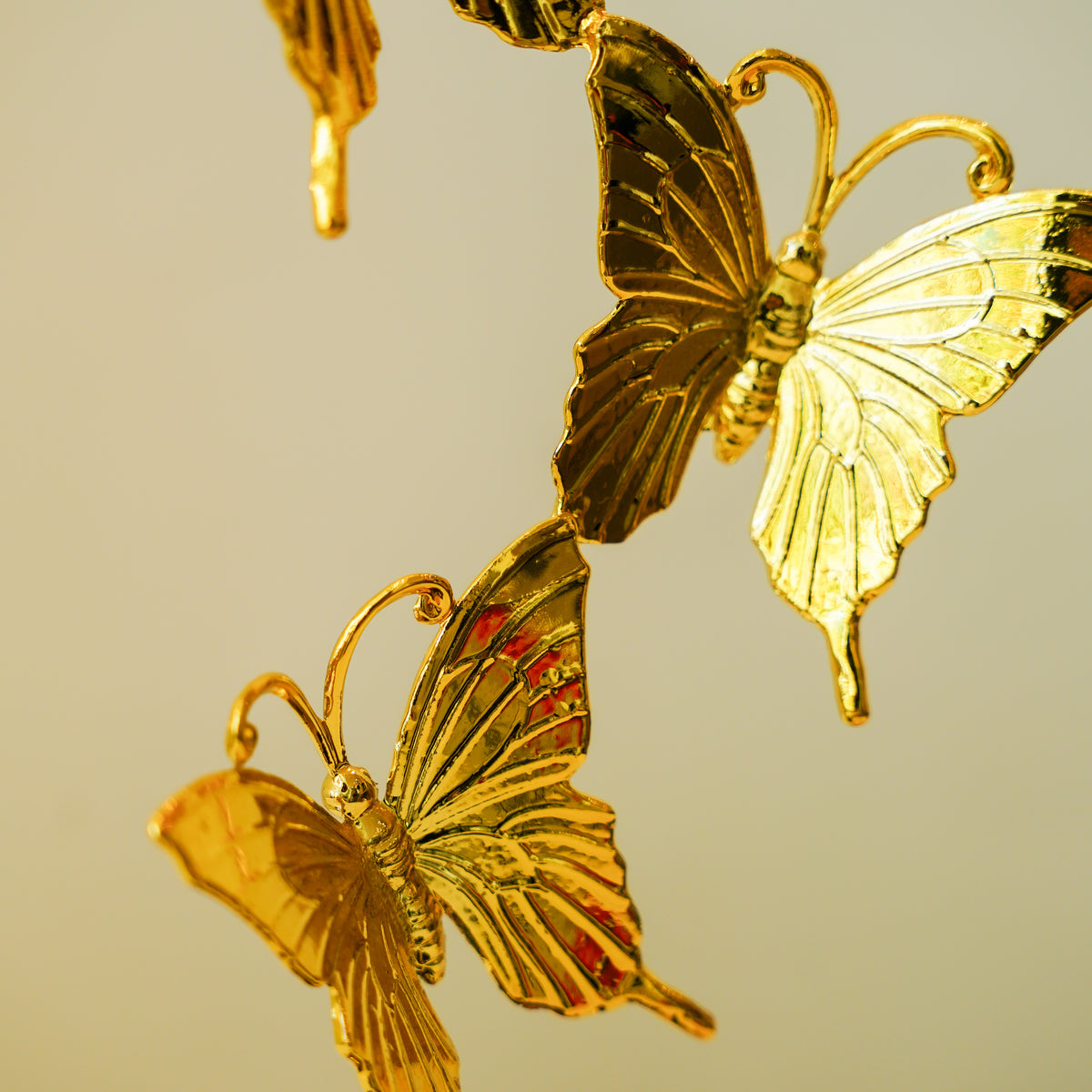 Graceful wings butterfly décor