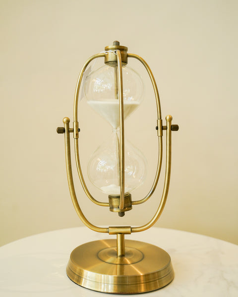 Timeless moments hour glass