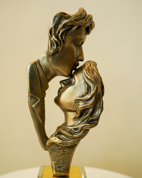 Eternal embrace statue