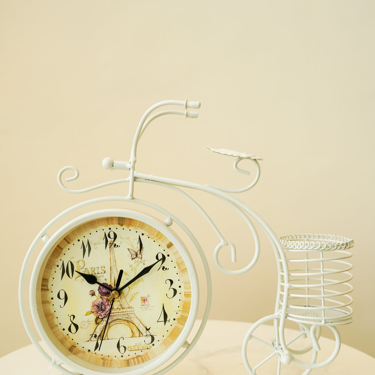Bicycle clock pen holder