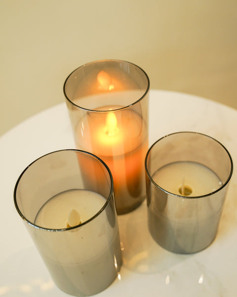Glowing candle set
