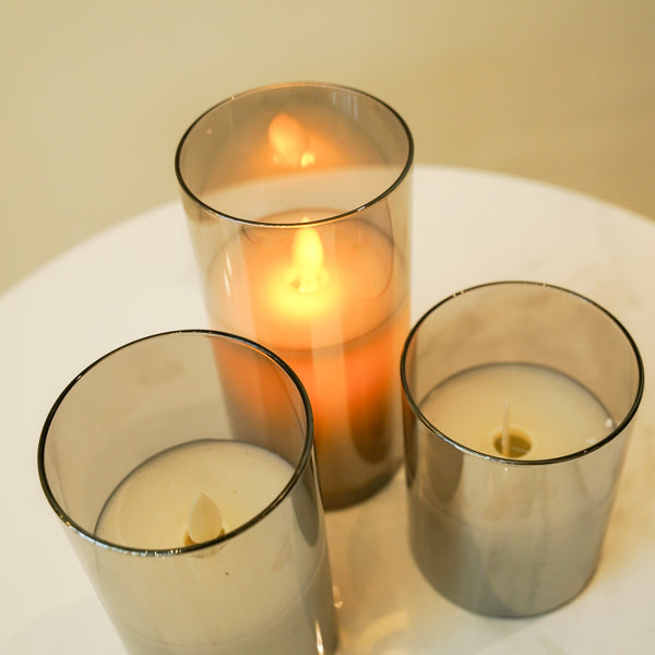 Glowing candle set