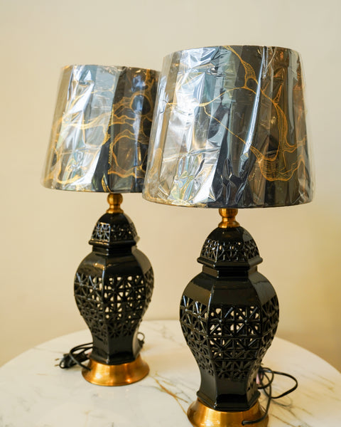 Shadow carve lamp pair