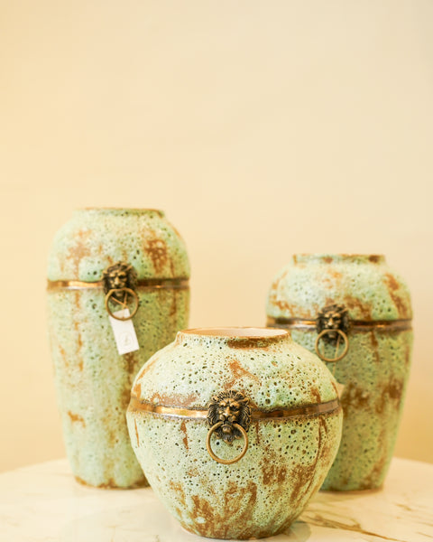 Lion emblem candy jar set