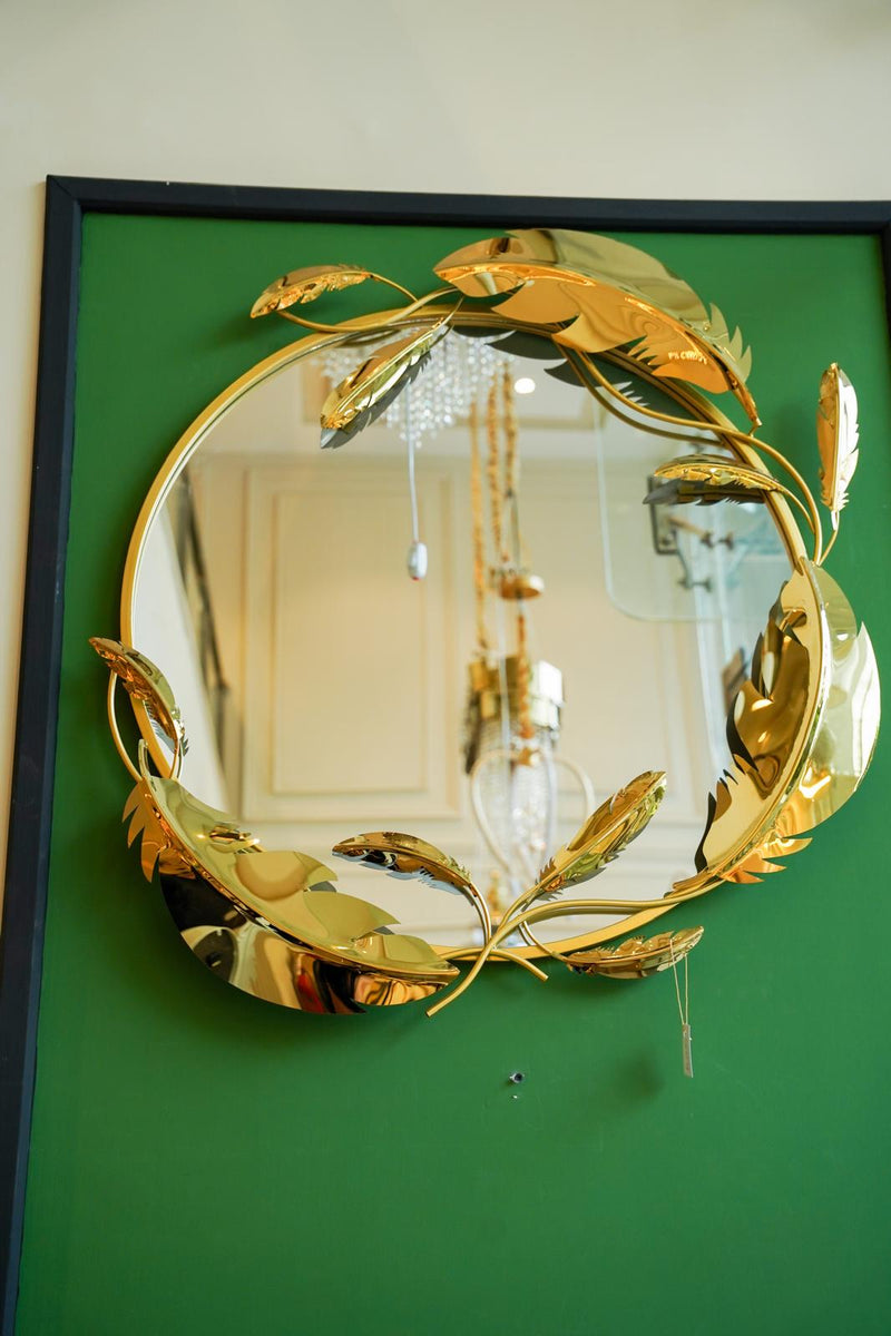 Round mirror golden leaves