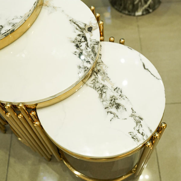 White marble Nesting table set