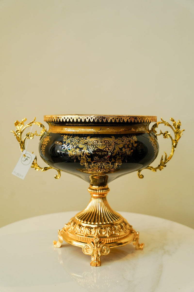 Regal centerpiece vase big
