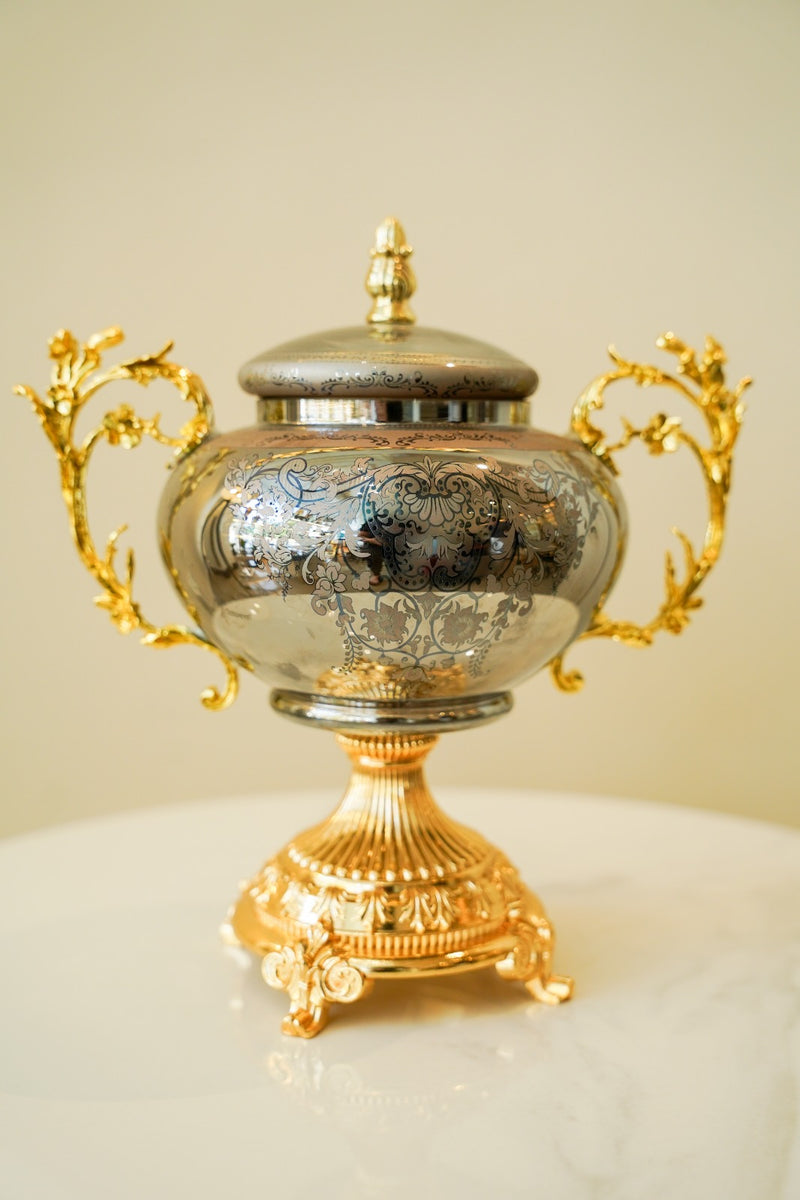 Regal centerpiece vase small