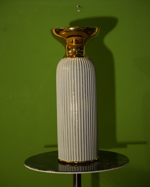 The Aurelia