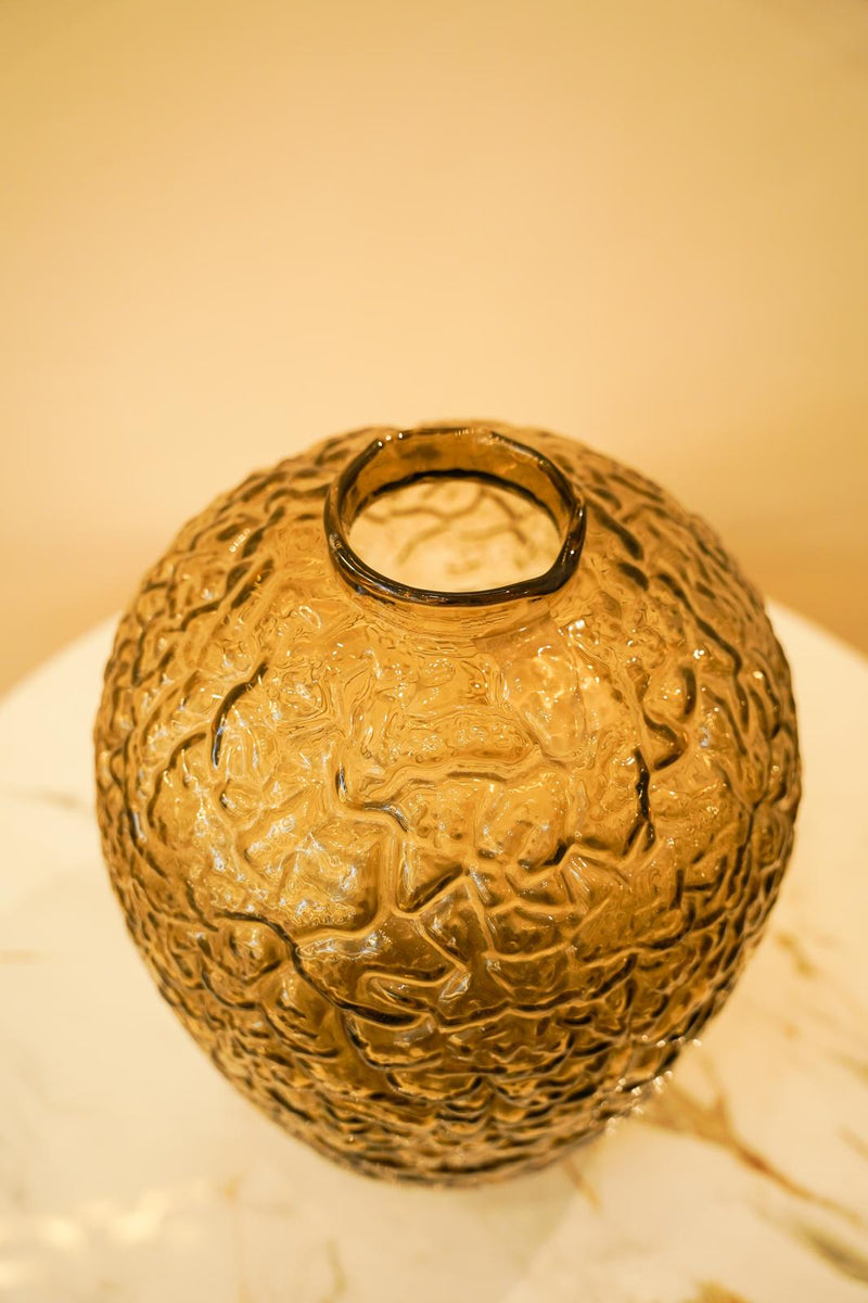 Bold black oval vase