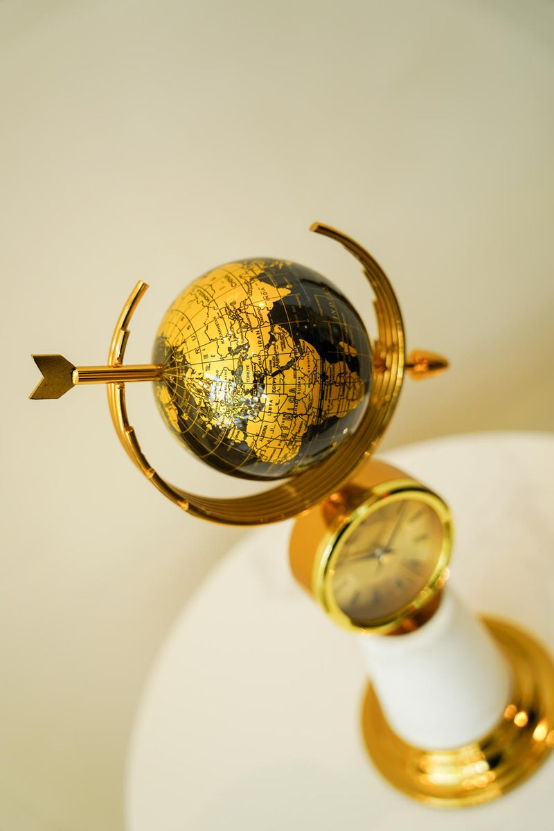 Luxury globe clock